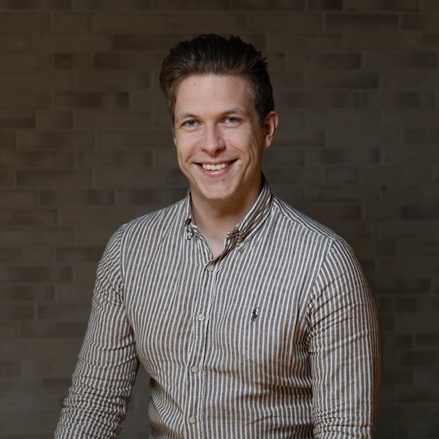 Reiseglad arendalspatriot med master i informatikk 