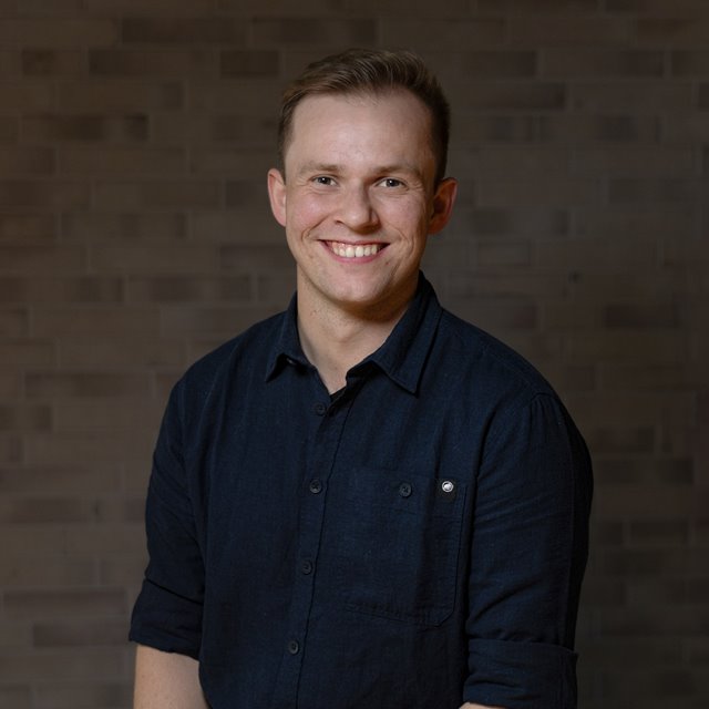 Bergenser med mange jern i ilden